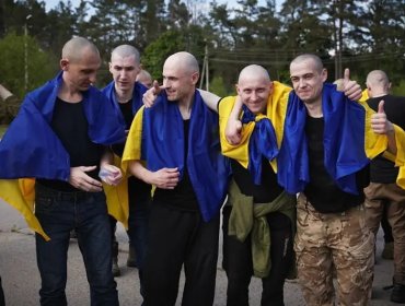 Ucrania y Rusia realizan el mayor intercambio de prisioneros desde el inicio de la guerra