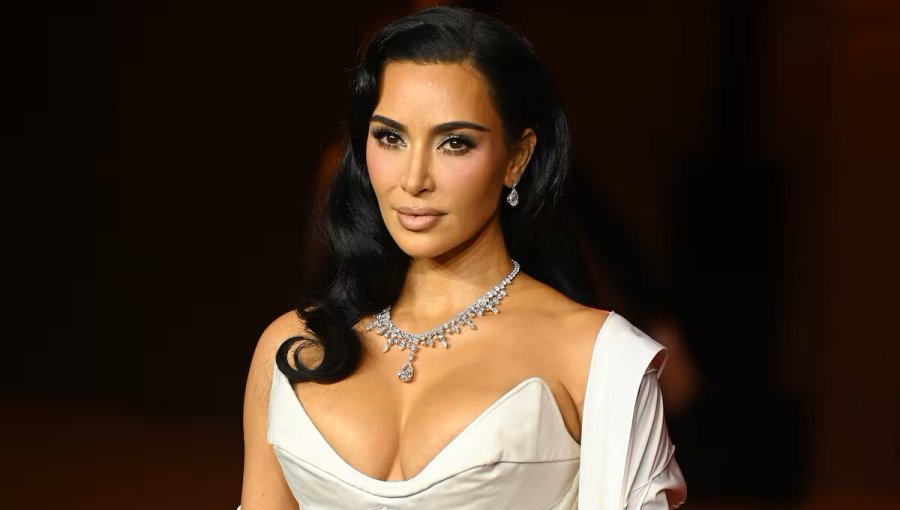 Condenan a 8 miembros de la "banda de los abuelos ladrones" por robo a Kim Kardashian en 2016