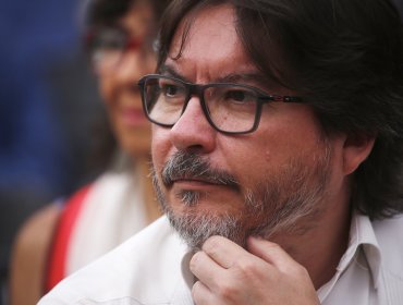 Barraza niega irregularidad en licencia médica y afirma que "no hay abuso, sino una situación real de enfermedad"
