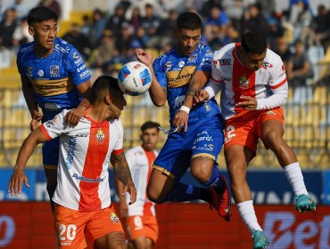 Everton alzó el vuelo para evitar la derrota ante Cobresal