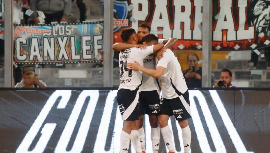 Colo Colo golea a Unión Española y se reivindica ante sus hinchas