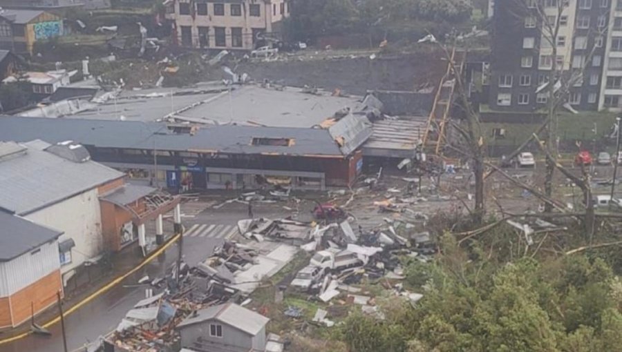 Se declara Alerta Roja para Puerto Varas tras paso de tornado y se suspenden clases