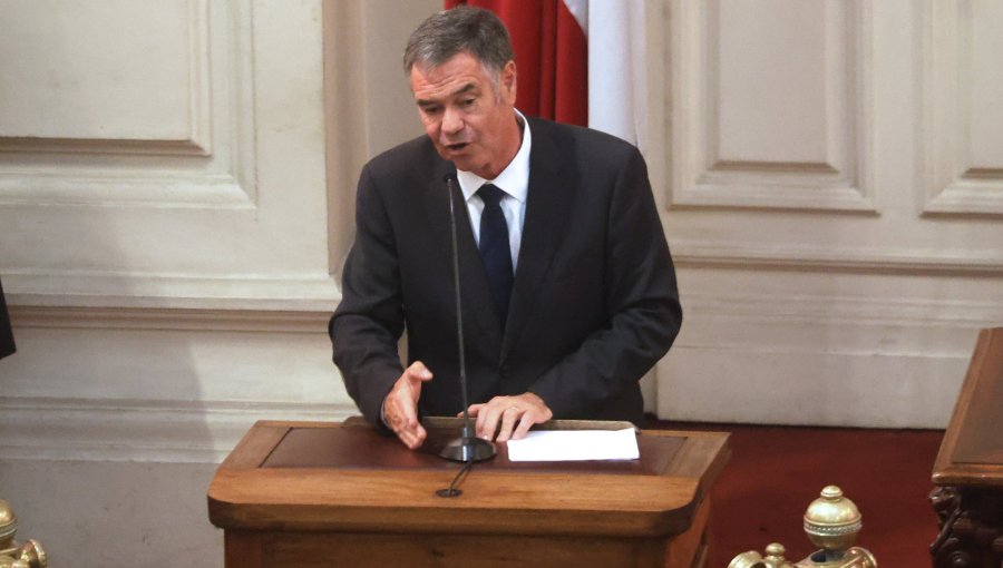 Presidente del Senado cuestiona proyecto de aborto legal y dice que "desvirtúa la discusión de los verdaderos problemas"
