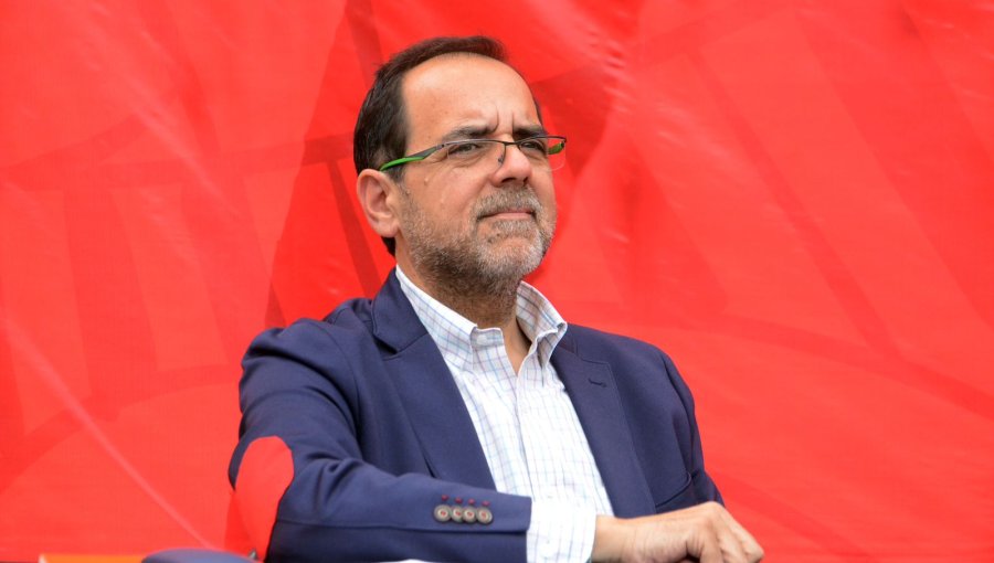 Jaime Mulet se muestra en contra de proyecto de aborto legal: "Yo soy partidario de las tres causales"