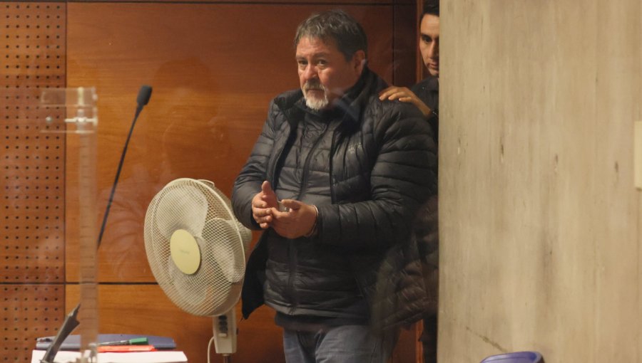 Decretan prisión preventiva para conductor ebrio que dio muerte a dos trabajadores de bencinera en Providencia