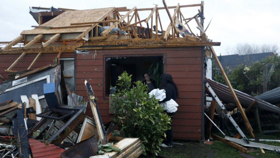 A 19 aumentan las personas lesionadas por tornado en Puerto Varas: Senapred reporta 250 viviendas con daños