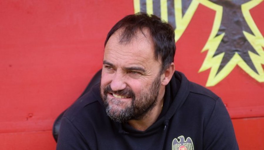 Unión Española confirmó la renuncia de José Luis Sierra