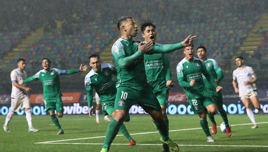 Audax Italiano se transformó en líder exclusivo de la Liga de Primera tras remontar ante Huachipato
