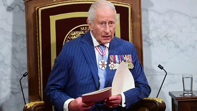 Rey Carlos III aseguró ante el Parlamento en Ottawa que Canadá enfrenta un "momento crítico"