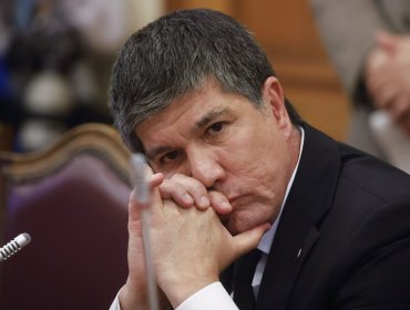 Funcionaria de Interior declara que amigo del Presidente Boric advirtió a denunciante de Monsalve: "Piénsalo bien"