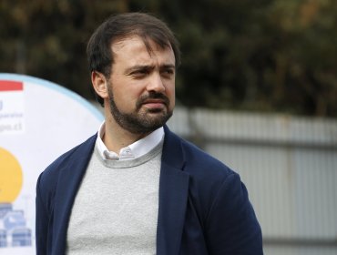 Jorge Sharp advierte que a la derecha "no le va a costar nada" ganar la Presidencial si la izquierda no construye una "alianza amplia"