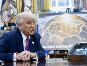 Donald Trump ofrece escudo antimisiles gratis a Canadá si se convierte en el 51º estado