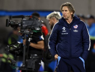 Ricardo Gareca dice "entender" las críticas a la nómina de la Roja y afirma que "son gustos nuestros"