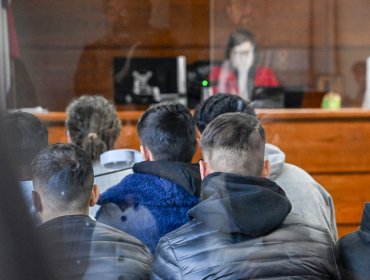 Corte revoca prisión preventiva de dos excadetes de Cobreloa imputados por caso de violación grupal