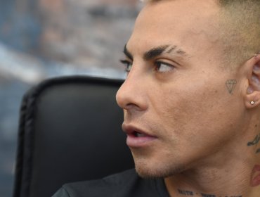 Técnico de Nacional de Uruguay defendió titularidad de Eduardo Vargas: "Es un jugador con mucha experiencia"