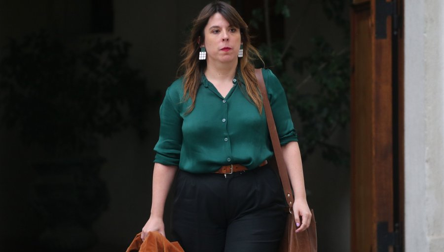 Presidenta del Frente Amplio espera que en la Cuenta Pública se "plantee que se va a gobernar hasta el último día"