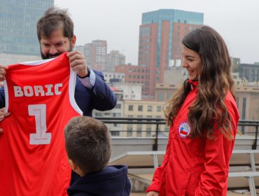 Club de Valparaíso donde juega la pareja de Boric responde a críticas por financiamiento: "No manchen el deporte femenino"