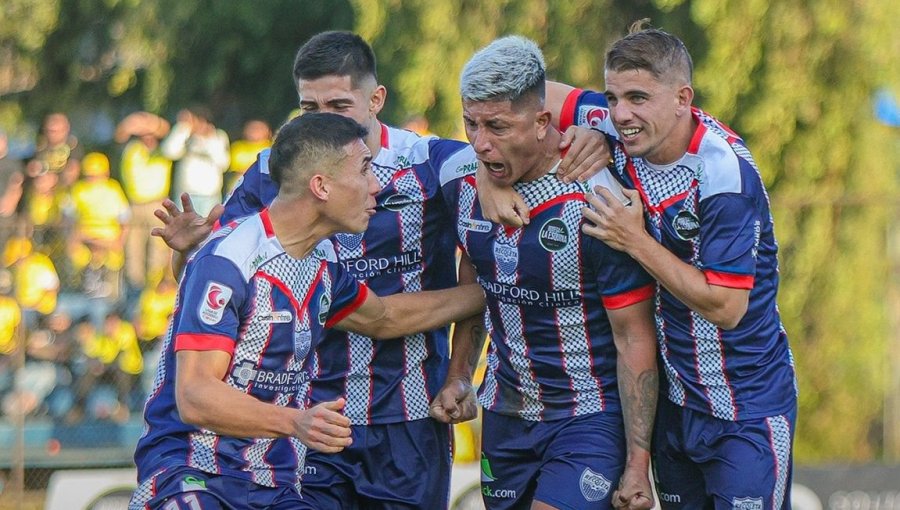 D. Recoleta se hizo fuerte de local y venció a San Luis de Quillota en el inicio de la fecha 12 del Ascenso