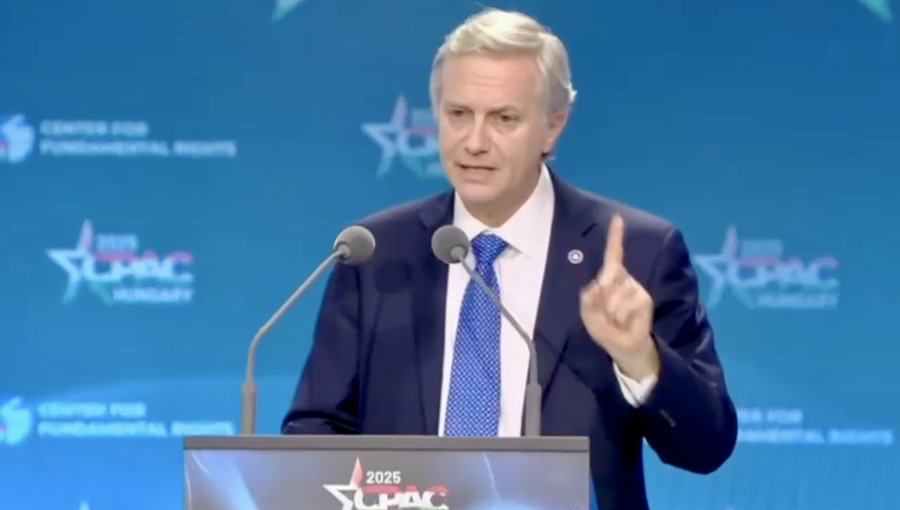 José Antonio Kast detalla en Hungria su plan contra inmigrantes ilegales: "Los vamos a detener y a expulsar, cueste lo que cueste"