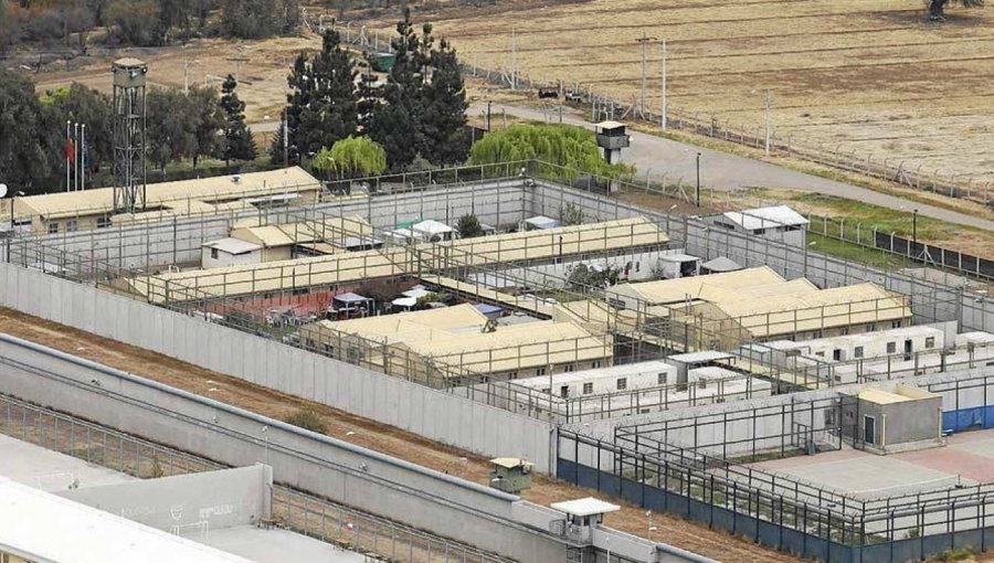 Penal de Punta Peuco será convertido en una cárcel común: "No existe justificación alguna para ese privilegio"