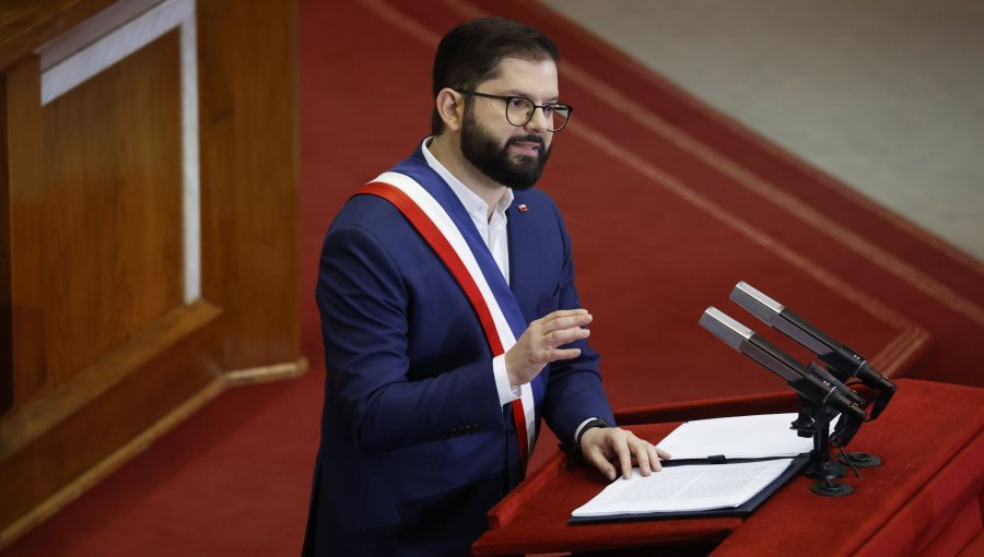 Presidente Boric responde a críticas por cifras de delincuencia en el país: "Chile está de pie y vamos a ganar esa batalla"