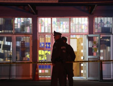 Nueva riña con arma blanca entre estudiantes en Melipilla: dos adolescentes fueron detenidos por agredirse en liceo