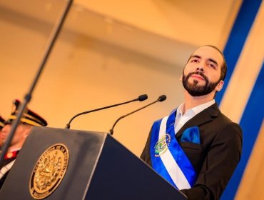 Bukele defiende régimen de excepción en El Salvador: "Prefiero que me llamen dictador a ver cómo matan a los salvadoreños"