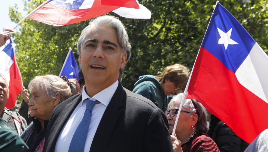 Marco Enríquez-Ominami supera las 10 mil firmas en 10 días gracias a su exitoso despliegue en redes sociales