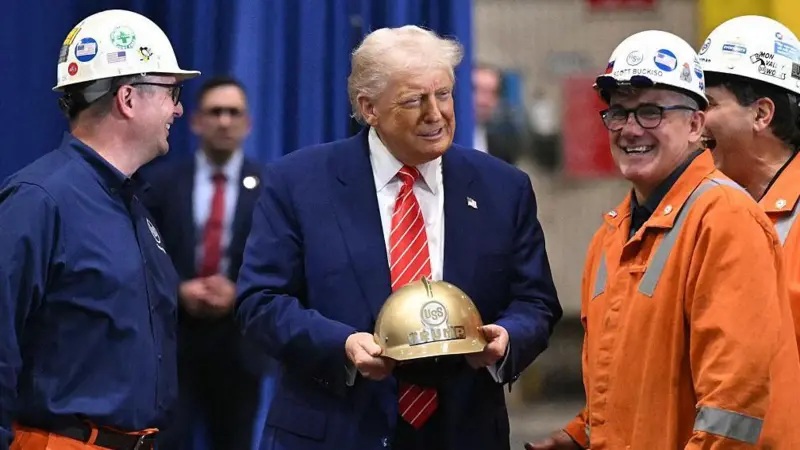 Trump firma orden ejecutiva que duplica los aranceles a las importaciones de acero y aluminio del 25% al 50%