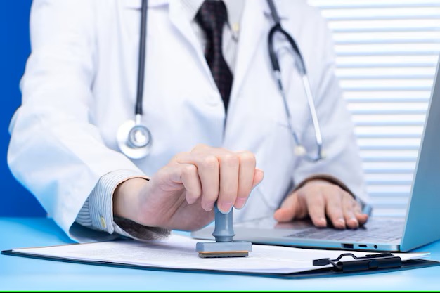 Formalizan a dos médicos que habrían cometido negligencia contra un paciente de 6 años en Iquique