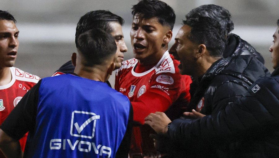 Analizaron dos posibles penales para U. La Calera: ANFP lidera audios del VAR del partido contra Colo-Colo