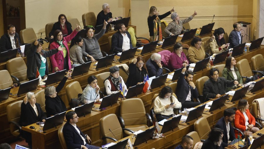 Caso licencias médicas: Comisión investigará a Minsal, Fonasa, Compin, Ministerio de Trabajo y a la Superintendencia de Seguridad Social