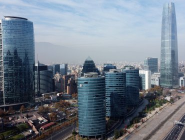 OCDE ajusta al alza su estimación de crecimiento para Chile proyectando una expansión del PIB del 2,4% para 2025