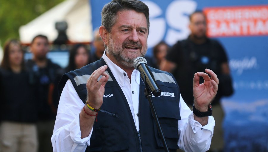 Gore de la región Metropolitana niega uso irregular de recursos en campaña por la reelección de Orrego tras informe de Contraloría