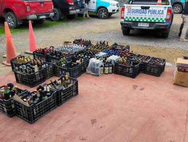 Incautan más de 9 mil botellas de alcohol en local sin permiso municipal en San Antonio