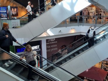 Oposición impulsa apertura del comercio durante primarias presidenciales