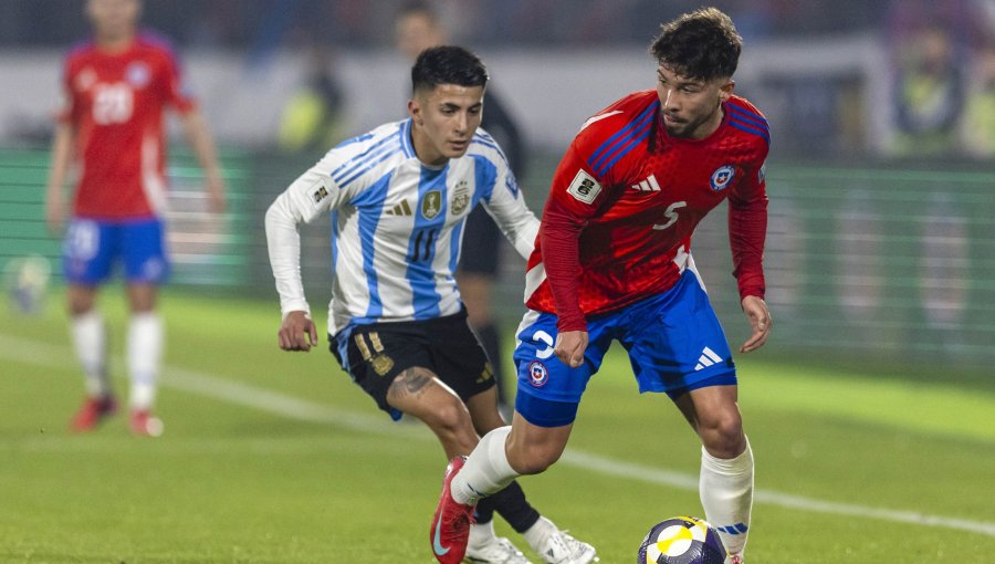Felipe Loyola tras la derrota ante Argentina: "Hubiese sido distinto si concretábamos las que nos generamos"