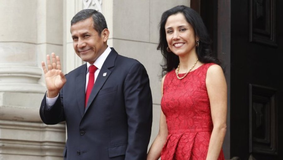 Fiscalía de Perú pide 35 años de cárcel para expresidente Humala y su esposa por caso de corrupción