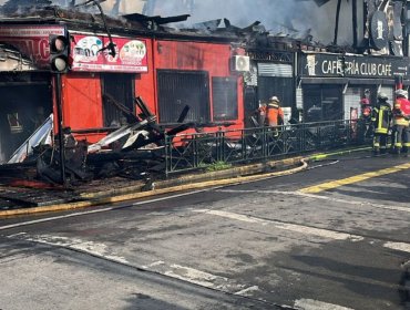 Incendio en el centro de Temuco provoca derrumbes en locales comerciales