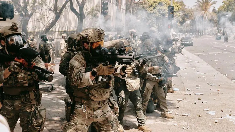Pentágono anuncia el envío de cientos de marines a Los Ángeles para ayudar en la respuesta a las protestas