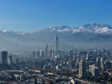 Declaran alerta ambiental para este martes en la Región Metropolitana tras leve mejora de la calidad del aire