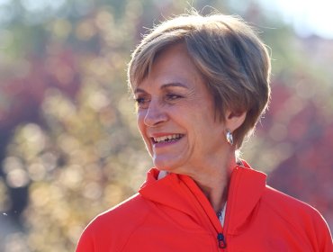Evelyn Matthei presenta medidas para combatir la corrupción y el "despilfarro" de dinero en el Estado