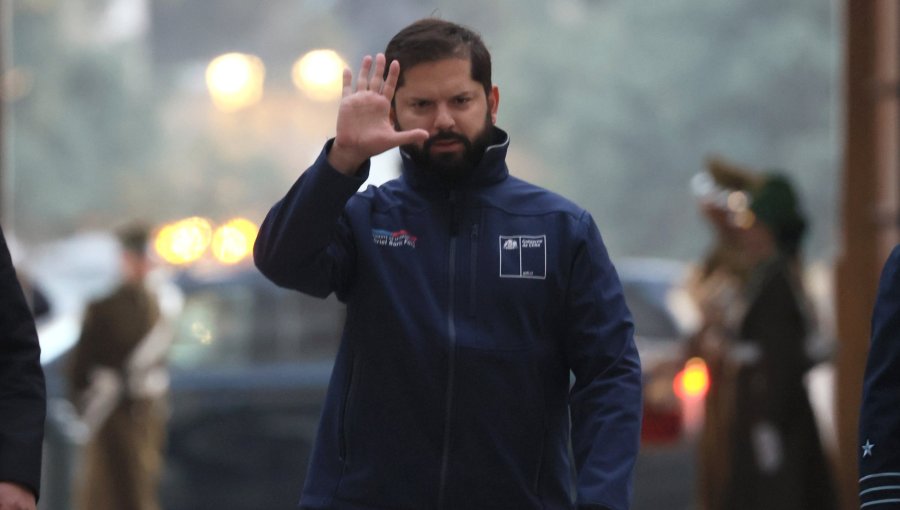 Presidente Boric advierte a empresas eléctricas por temporal que se avecina: "No pueden alegar 'caso fortuito' ante eventos predecibles"