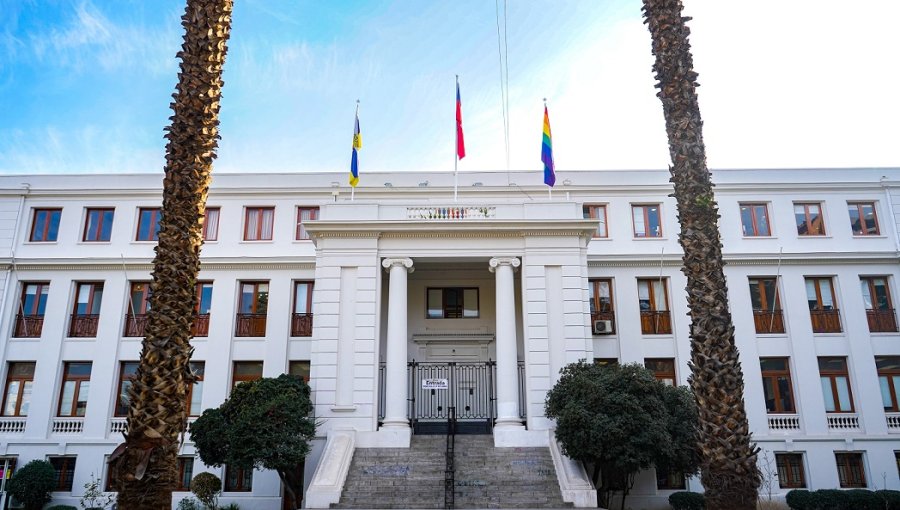 Municipalidad de Ñuñoa insiste en que puede decretar “emergencia comunal” pese a pronunciamiento de Contraloría