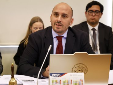 Diputado Longton califica de "insuficiente" la respuesta de Presidente Boric por fallida compra de casa de Allende