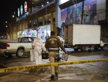 Teléfonos celulares eran el objetivo del cinematográfico asalto a tienda París de Valparaíso: menor de edad entre los detenidos