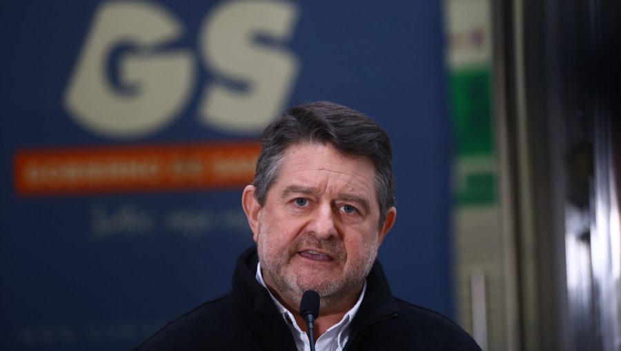 Orrego califica de "burdo aprovechamiento político" la propuesta de consejeros del Partido Republicano para destituirlo