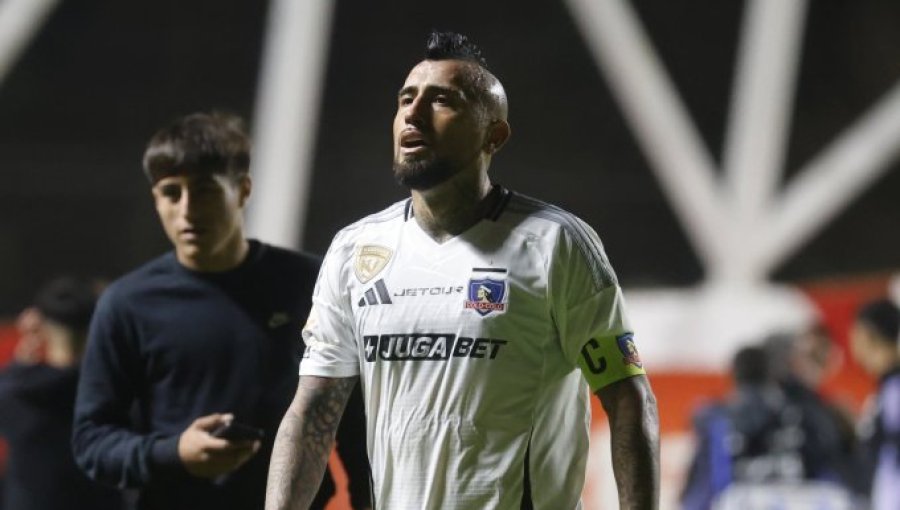 Prensa argentina y pelea entre Arturo Vidal y Fernando De Paul en partido de Colo-Colo: "Noche de furia"
