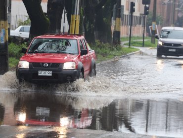 Fuerte temporal en el sur deja damnificados, viviendas destruidas y más de 300 mil clientes sin luz