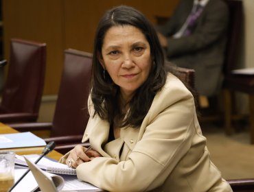 Ministra Lobos espera que tensiones en el oficialismo por primarias no afecten al trabajo en el Congreso
